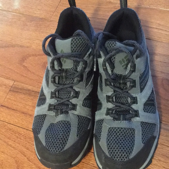 Columbia Shoes - Columbia men’s sneakers size 7 Columbia Shoes - Columbia men’s sneakers size 7